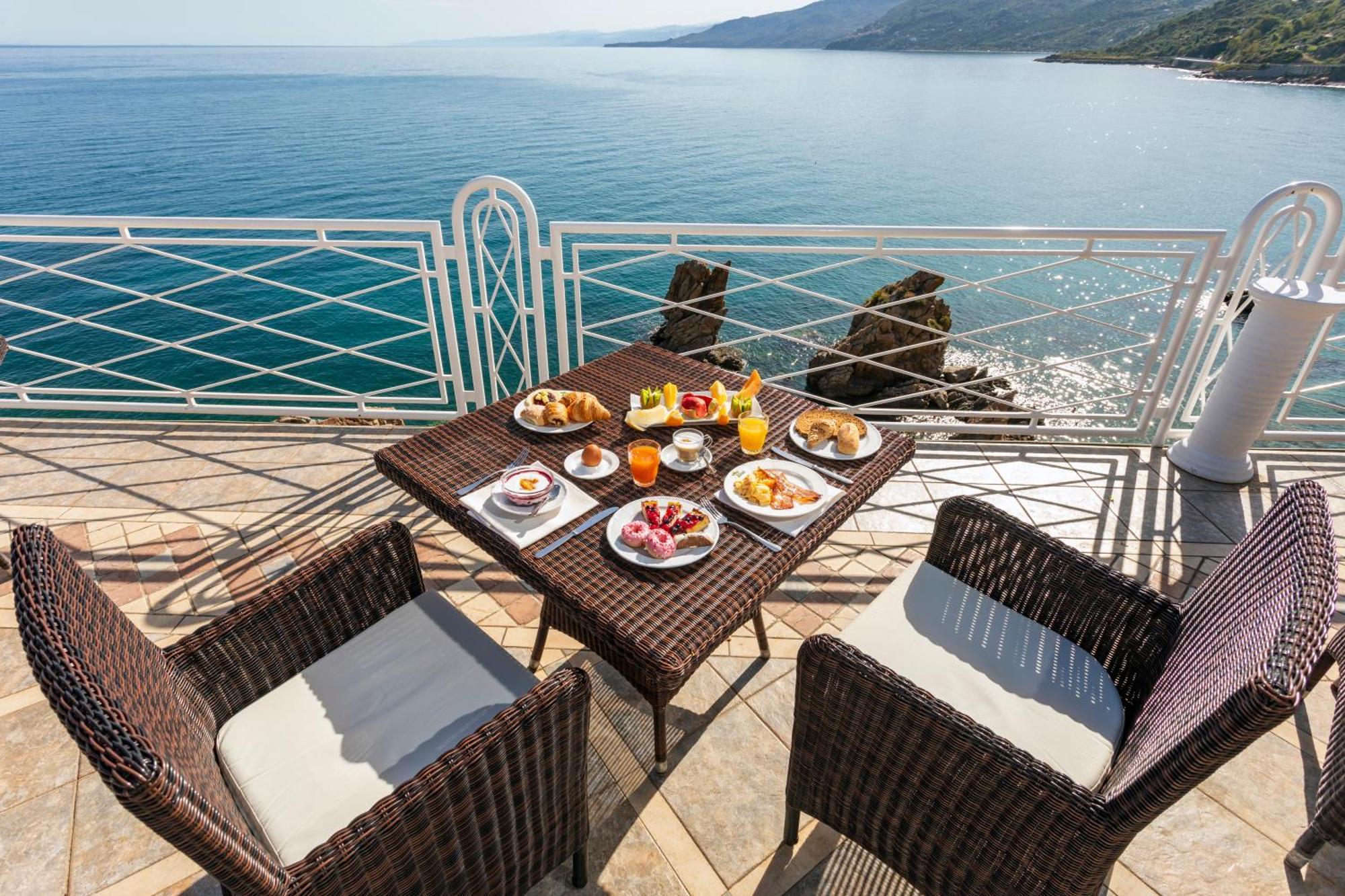 Hotel Kalura Cefalù Esterno foto